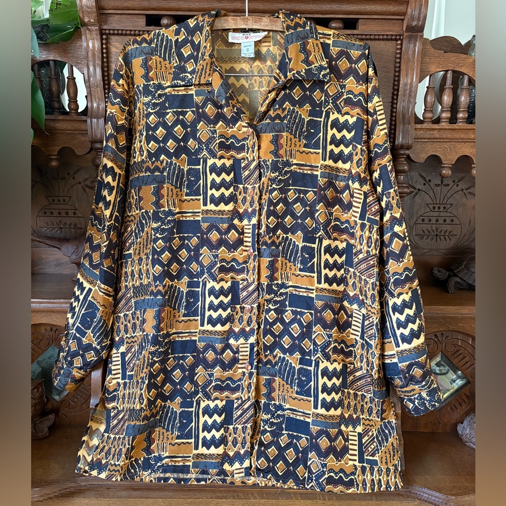 Retro Vintage 80s 100% Silk Button-Up Long Sleeve Blouse Size Small/Medium